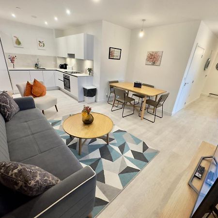 3Bedroom, 2Bathroom, Balcony,Luxury Flat Westfield London Exterior photo