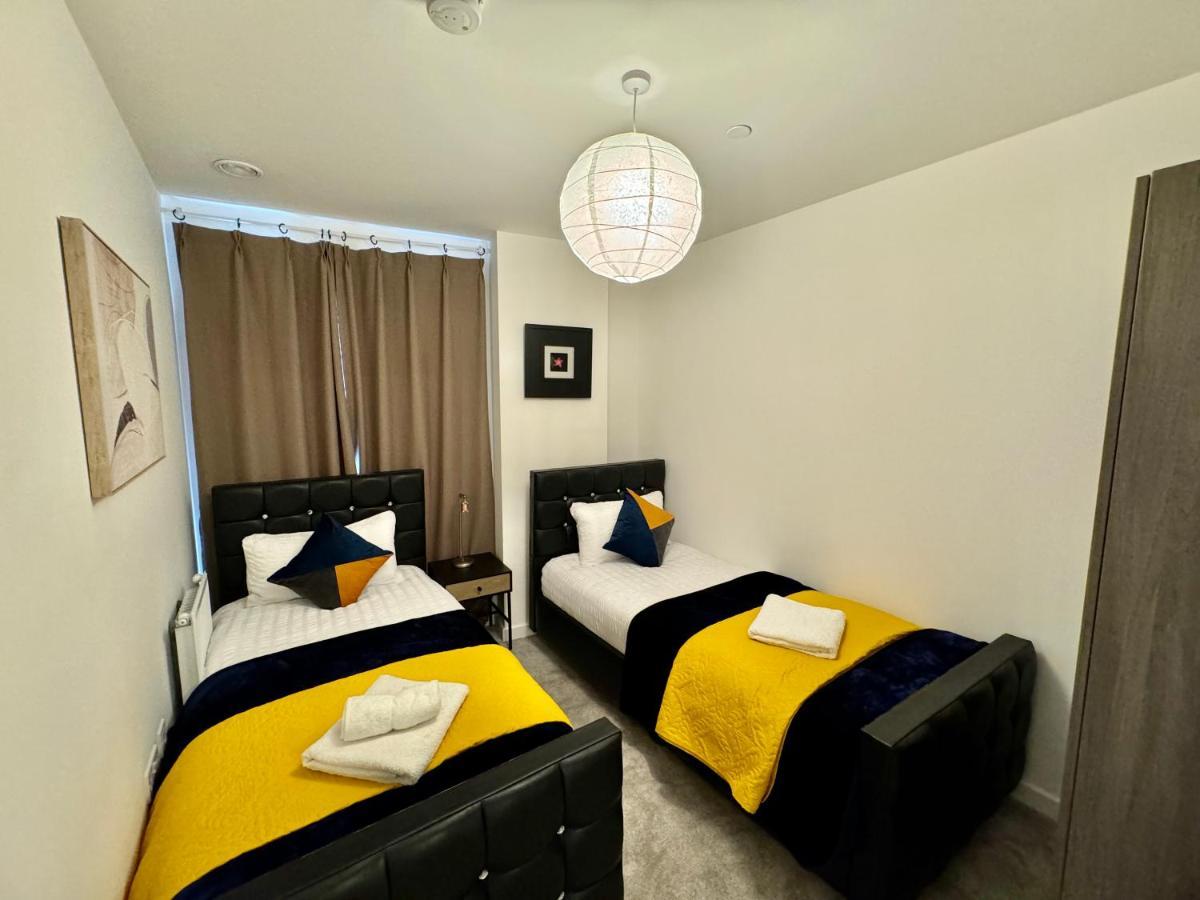3Bedroom, 2Bathroom, Balcony,Luxury Flat Westfield London Exterior photo