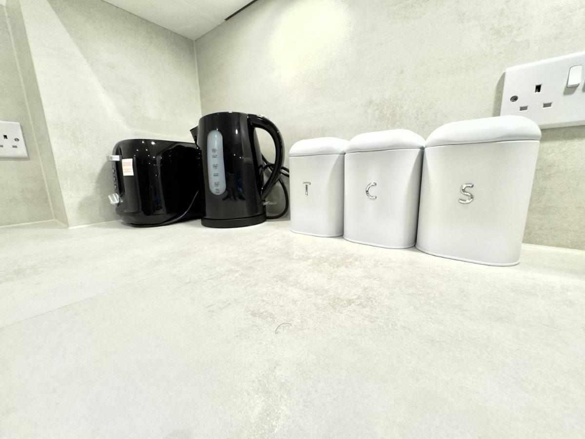 3Bedroom, 2Bathroom, Balcony,Luxury Flat Westfield London Exterior photo