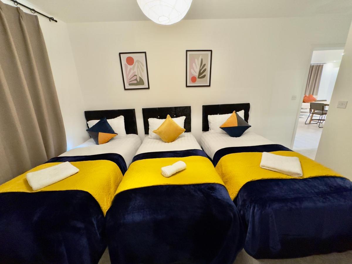 3Bedroom, 2Bathroom, Balcony,Luxury Flat Westfield London Exterior photo
