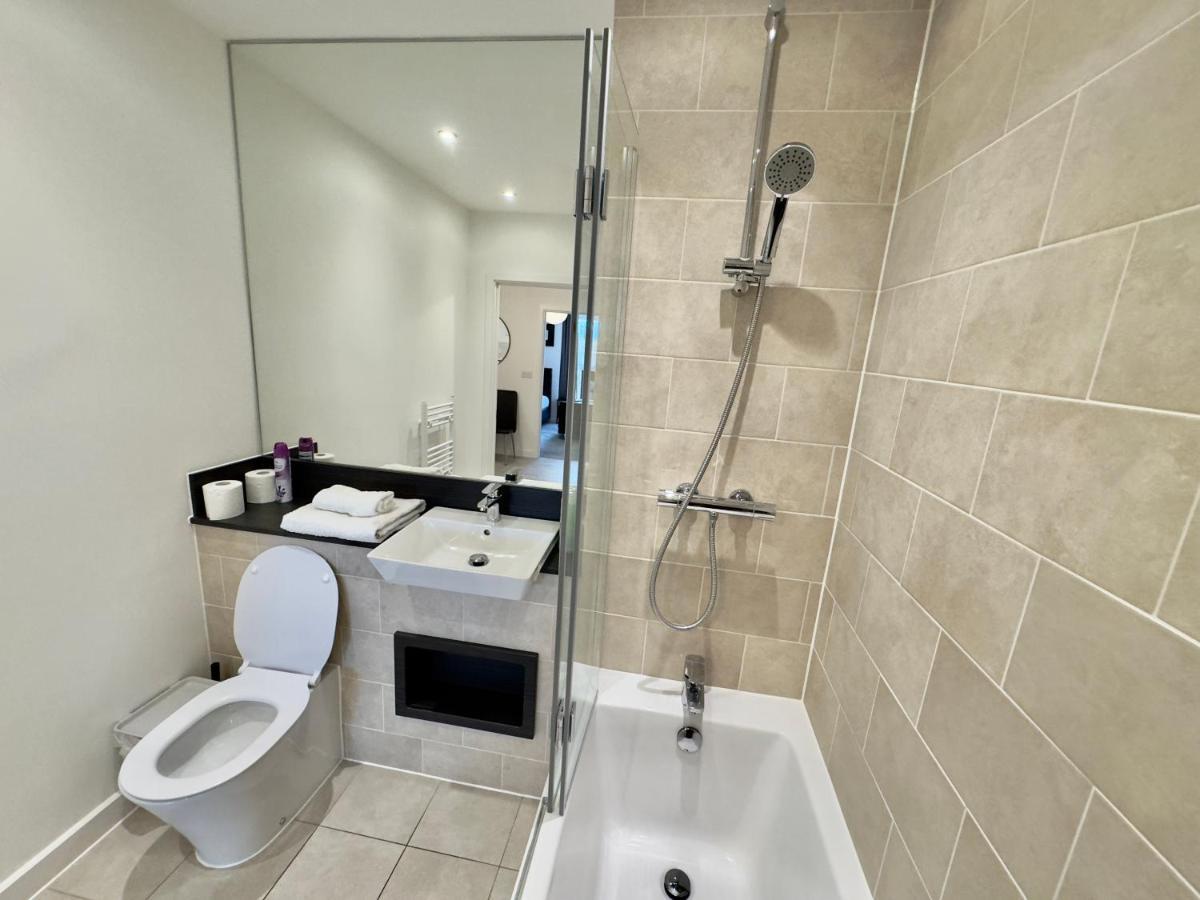 3Bedroom, 2Bathroom, Balcony,Luxury Flat Westfield London Exterior photo