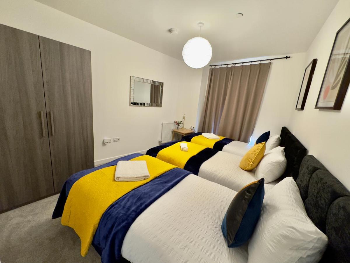 3Bedroom, 2Bathroom, Balcony,Luxury Flat Westfield London Exterior photo
