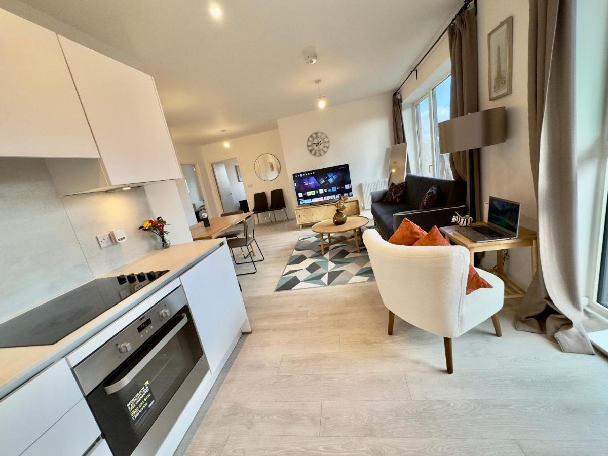 3Bedroom, 2Bathroom, Balcony,Luxury Flat Westfield London Exterior photo